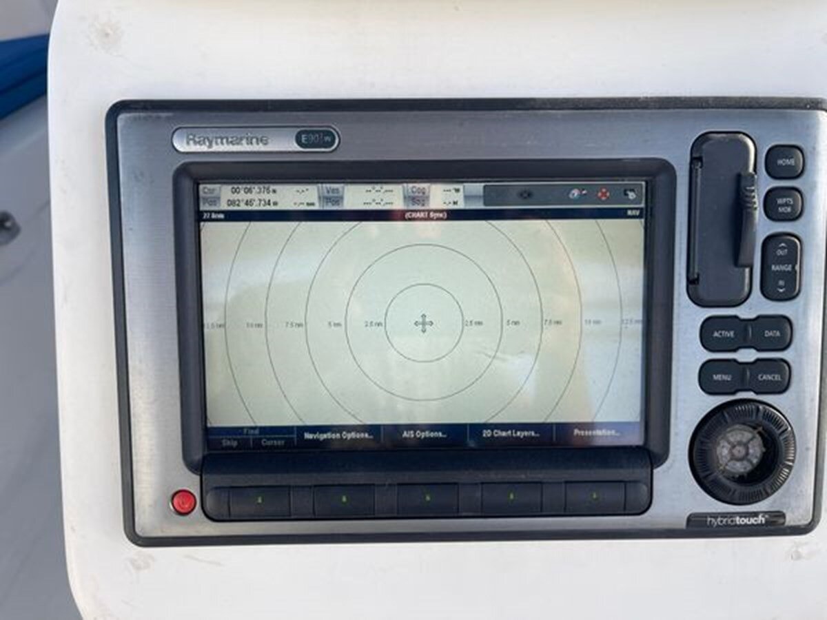 2005-beneteau-43-429bc9