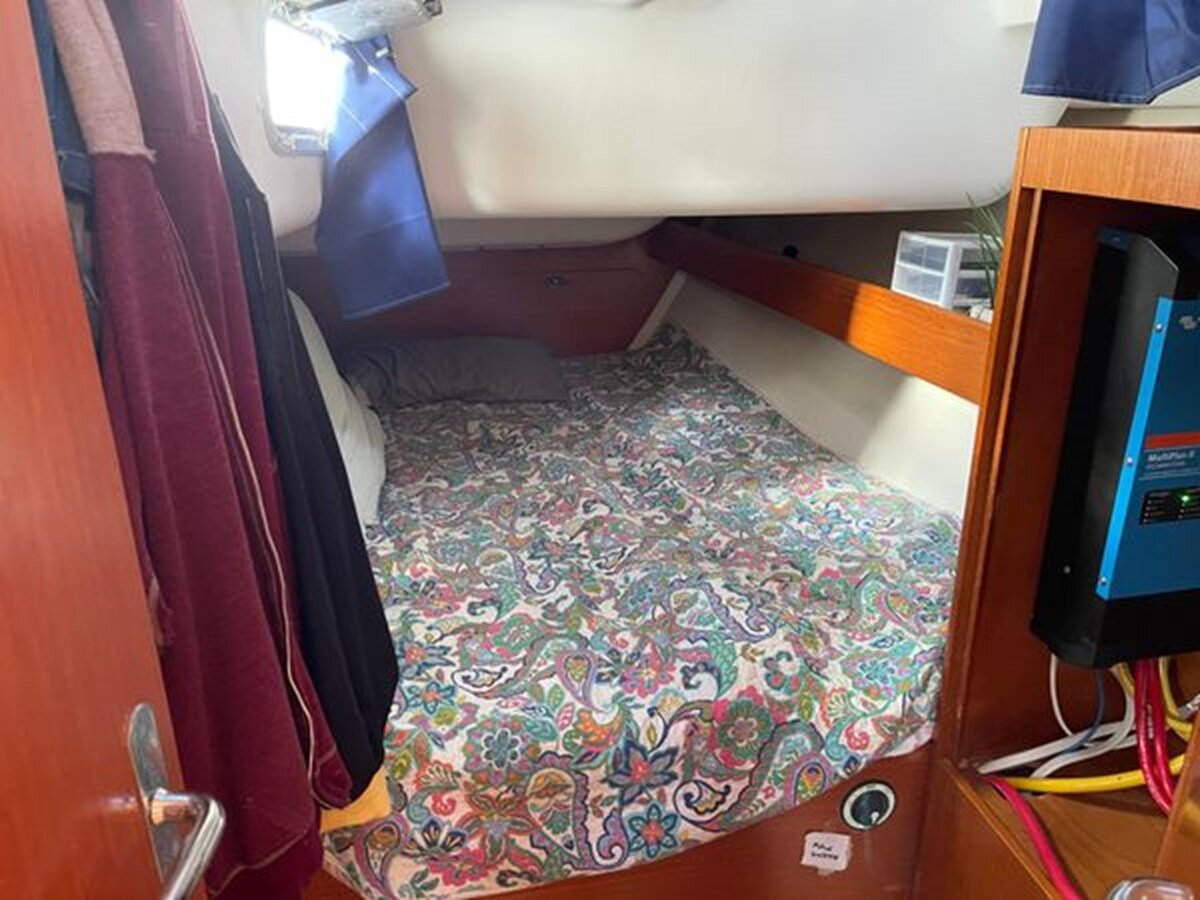 2005-beneteau-43-429bc9