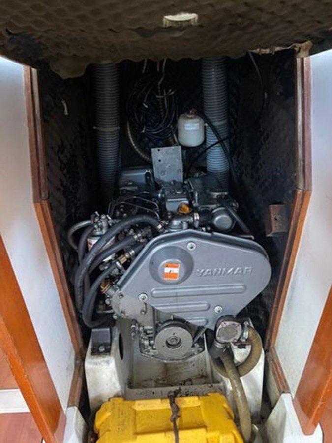 2005-beneteau-43-429bc9