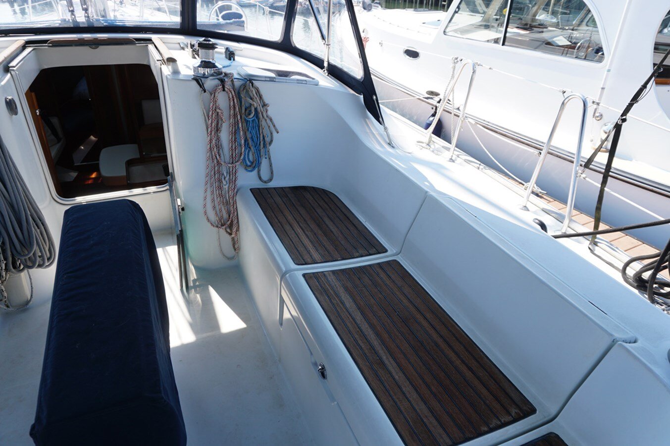 2005-beneteau-46-11-db0f8e