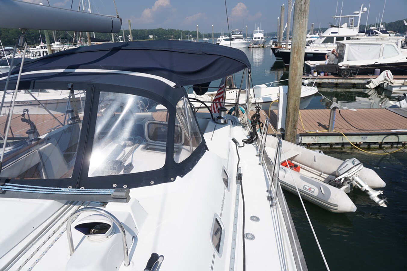 2005-beneteau-46-11-eb32a5