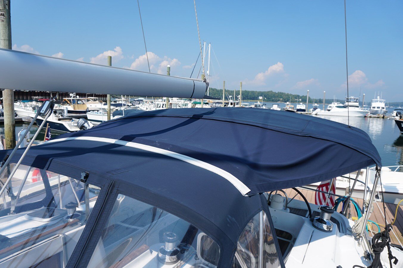 2005-beneteau-46-11-eb32a5