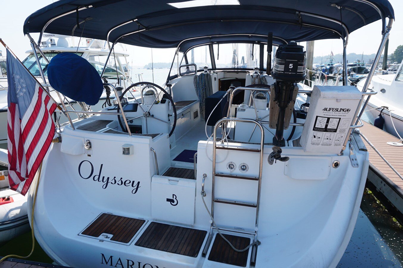 2005-beneteau-46-11-eb32a5