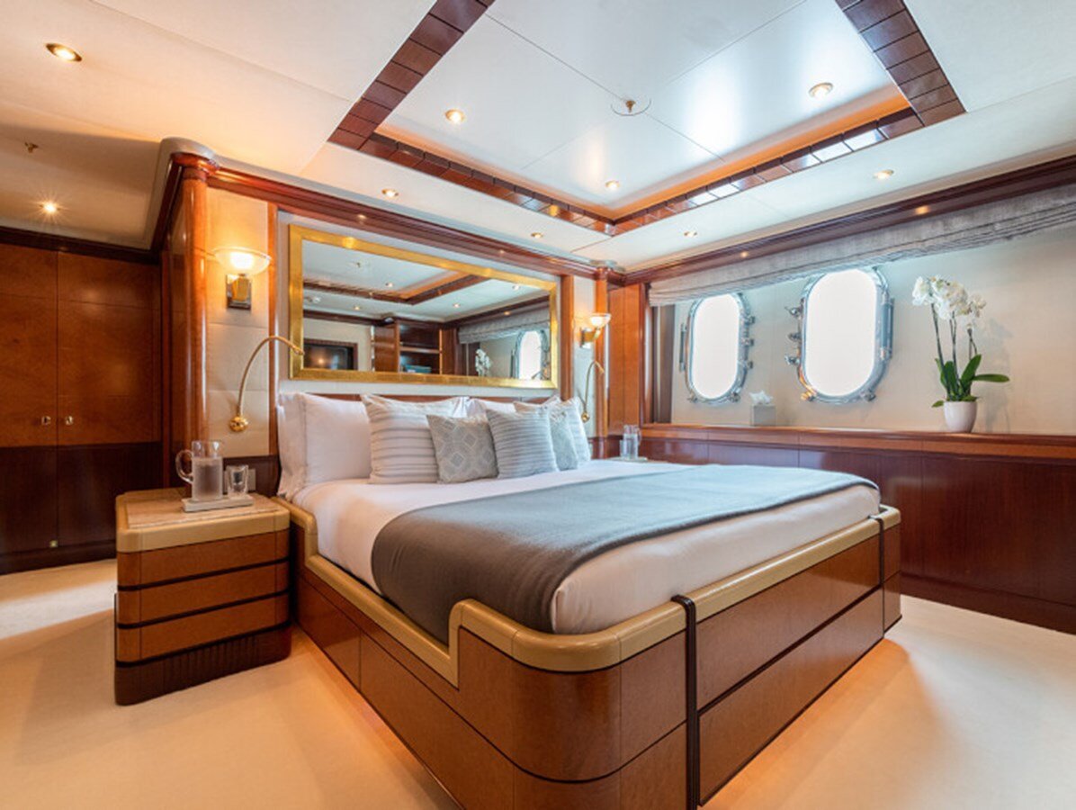 2005 BENETTI 183' 9