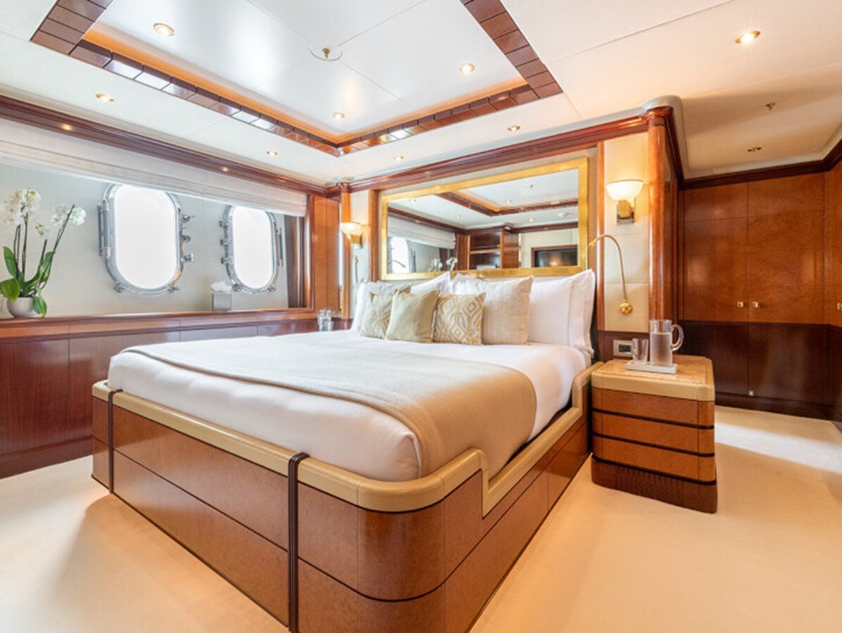 2005 BENETTI 183' 9