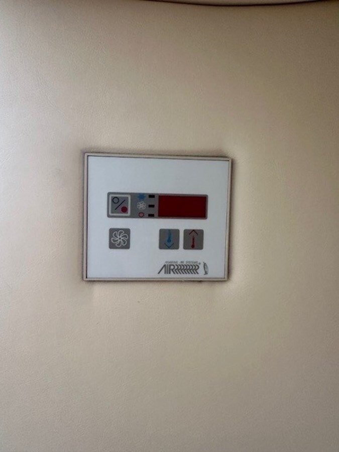 2005-cobalt-35-af2067