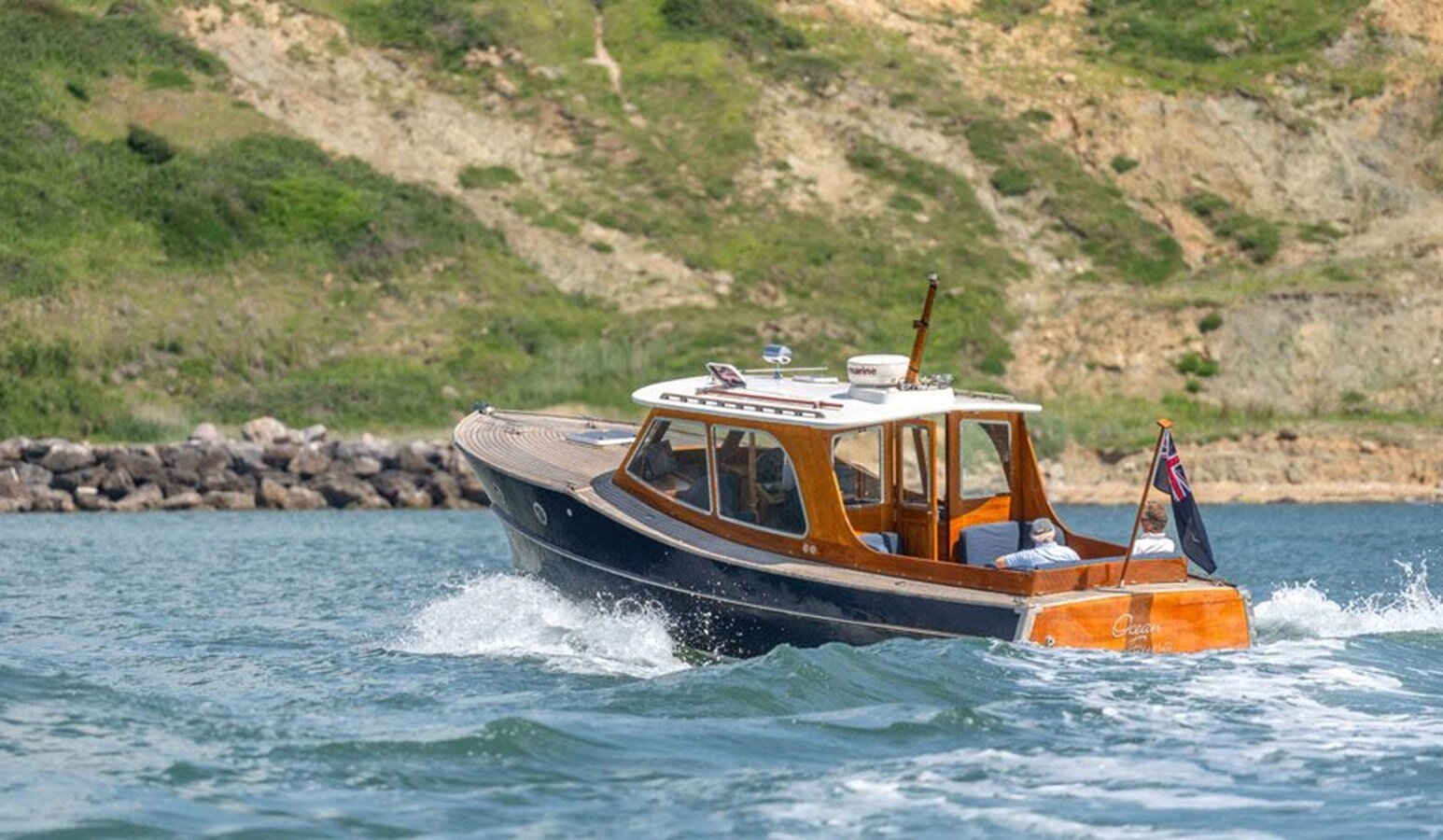 2005-cockwells-32-4-74505c