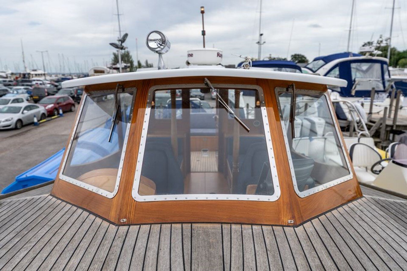 2005-cockwells-32-4-74505c