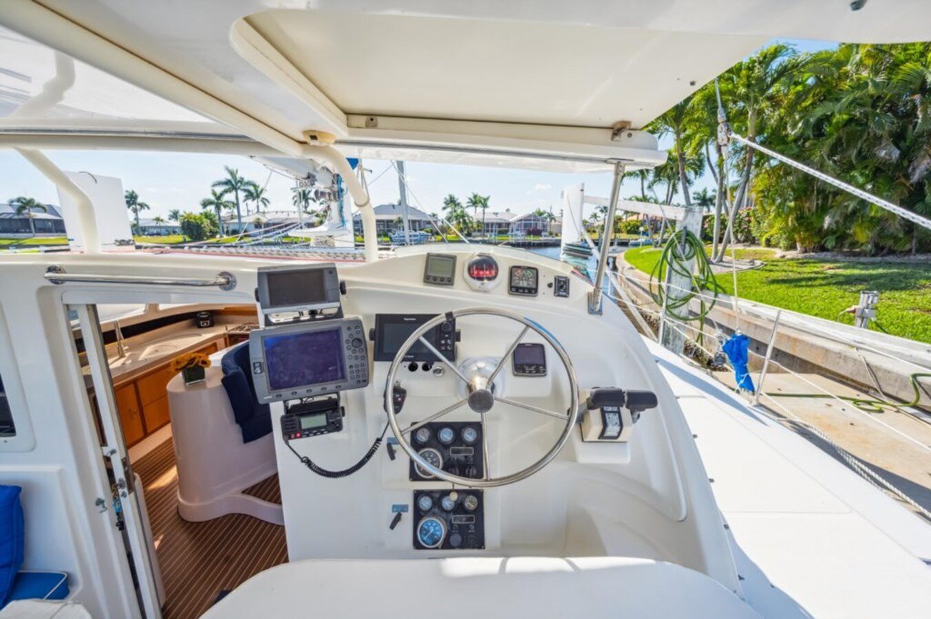 2005-dolphin-46-d77a91