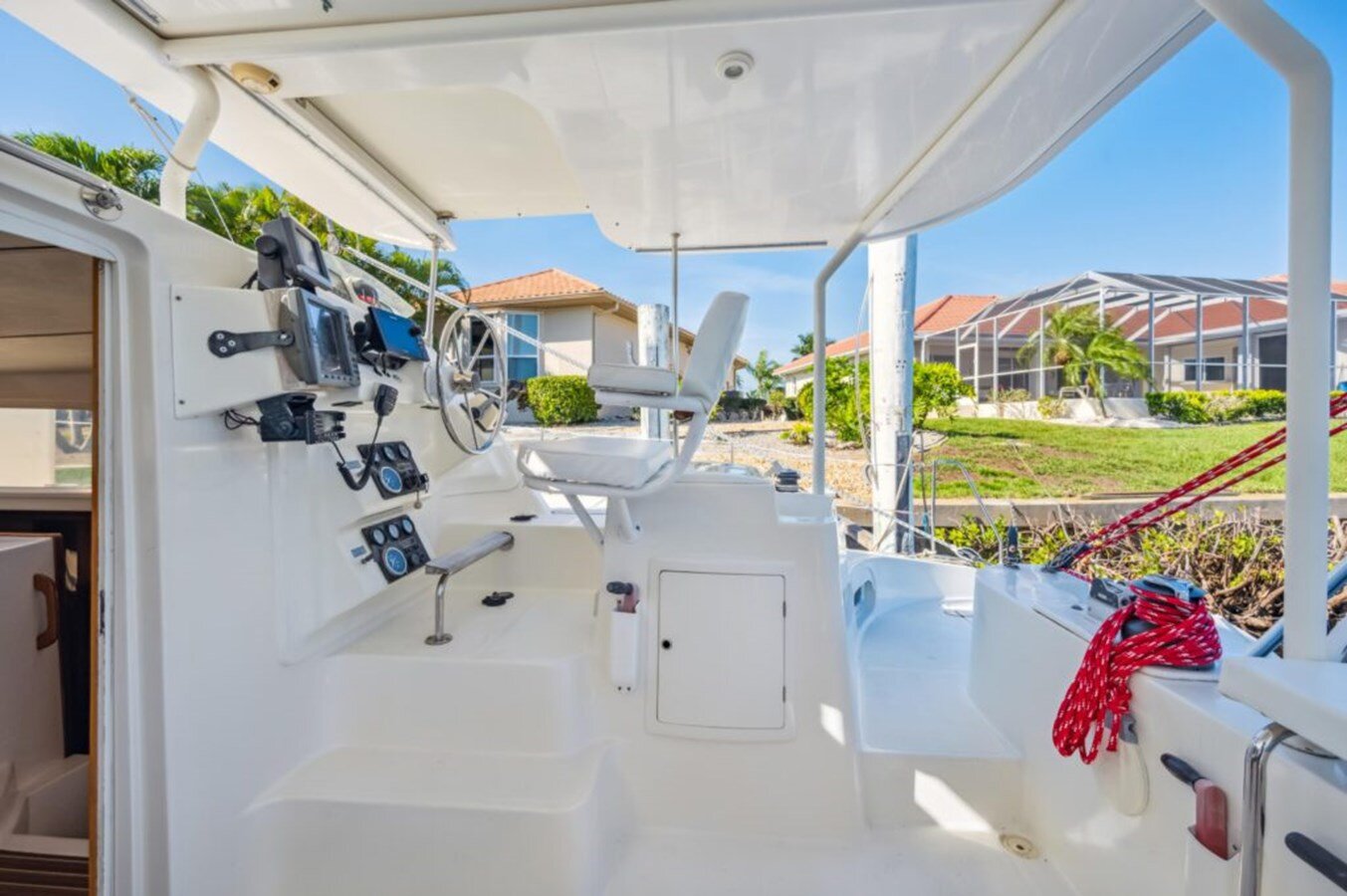 2005-dolphin-46-d77a91