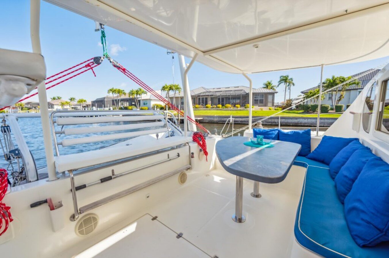 2005-dolphin-46-d77a91