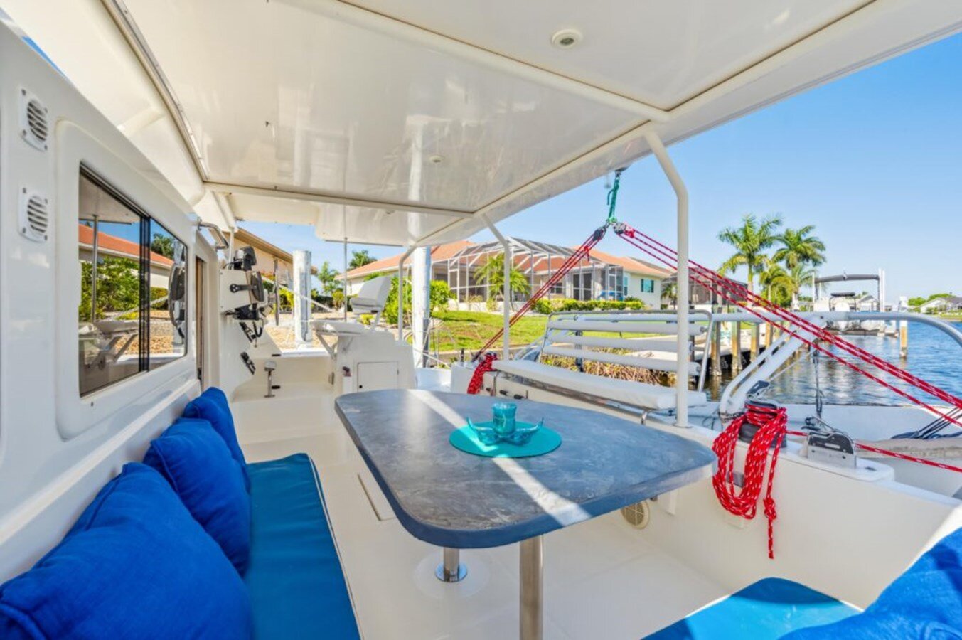 2005-dolphin-46-d77a91