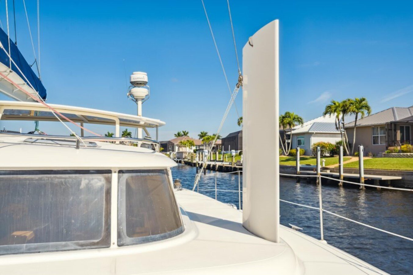 2005-dolphin-46-d77a91