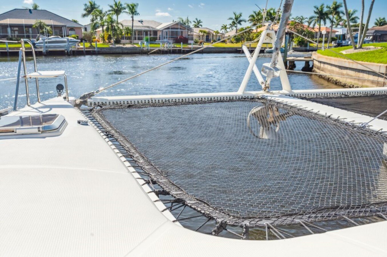 2005-dolphin-46-d77a91