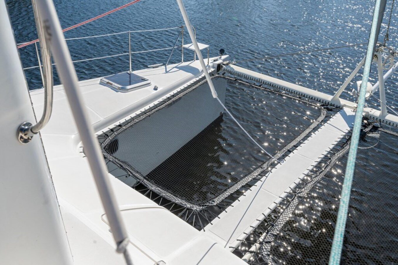 2005-dolphin-46-d77a91