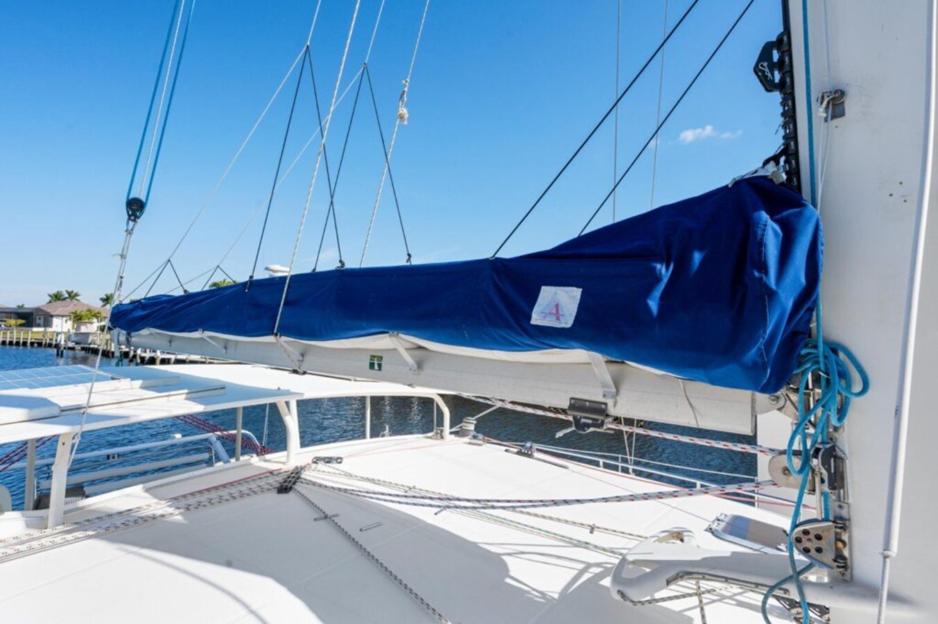 2005-dolphin-46-d77a91