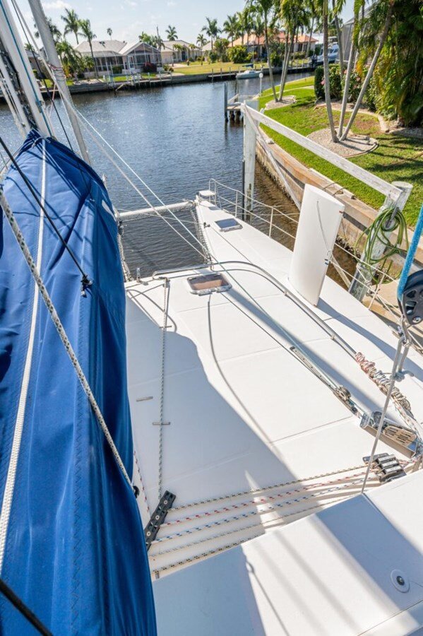 2005-dolphin-46-d77a91