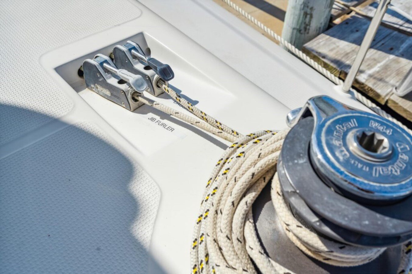 2005-dolphin-46-d77a91