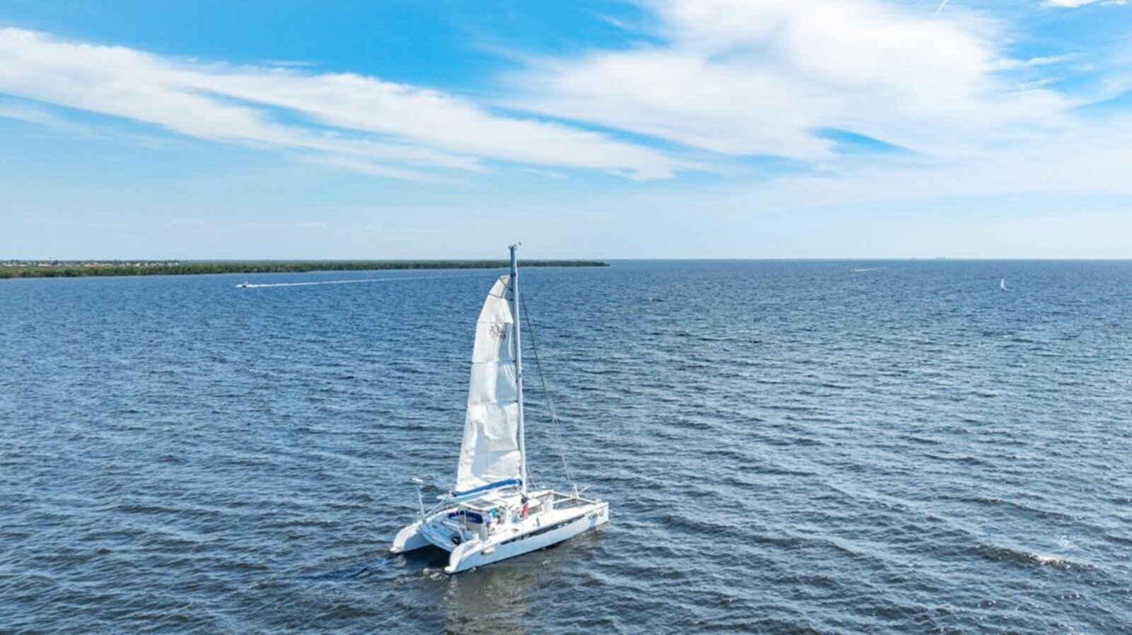 2005-dolphin-46-d77a91