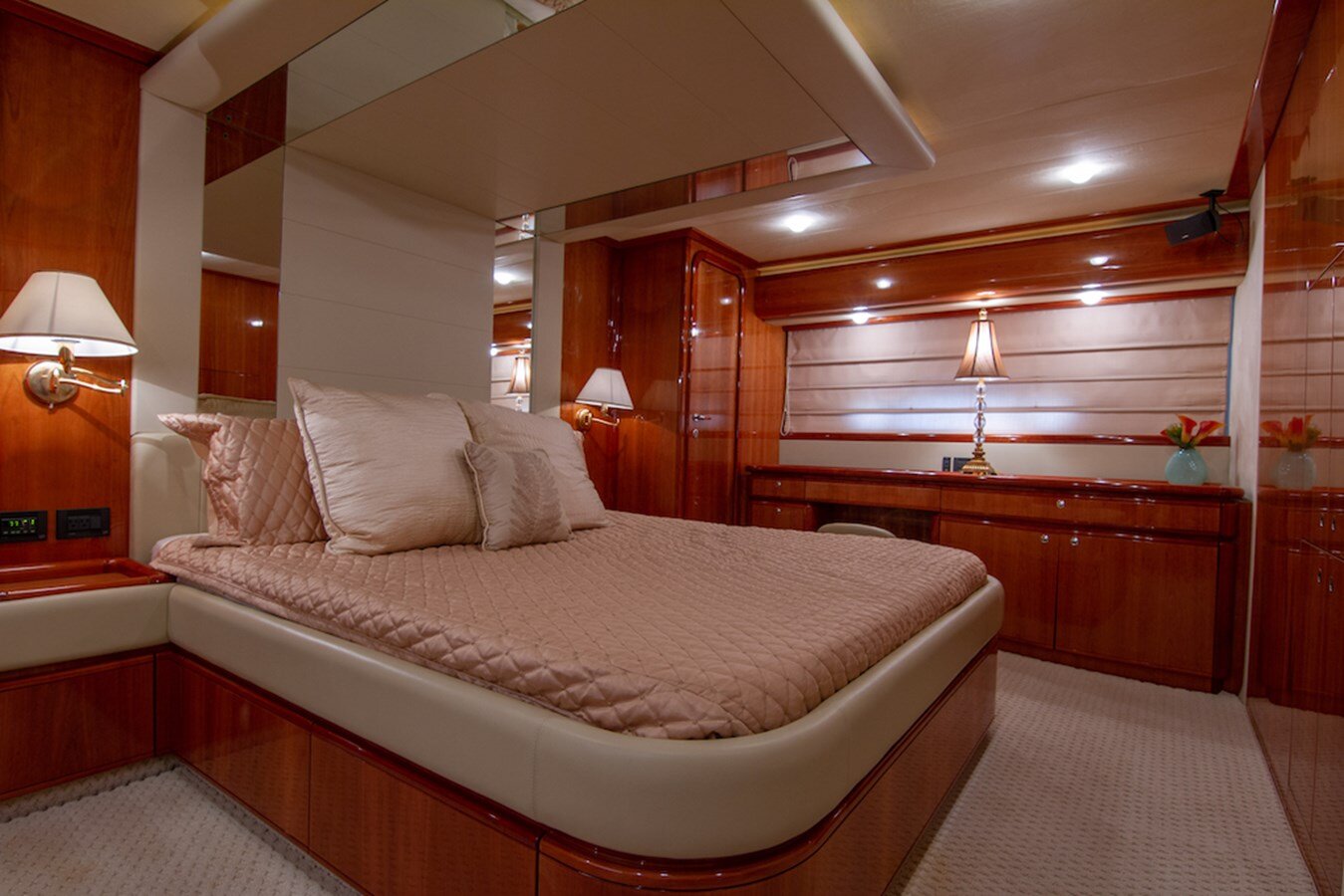 2005-ferretti-yachts-76-eb821e