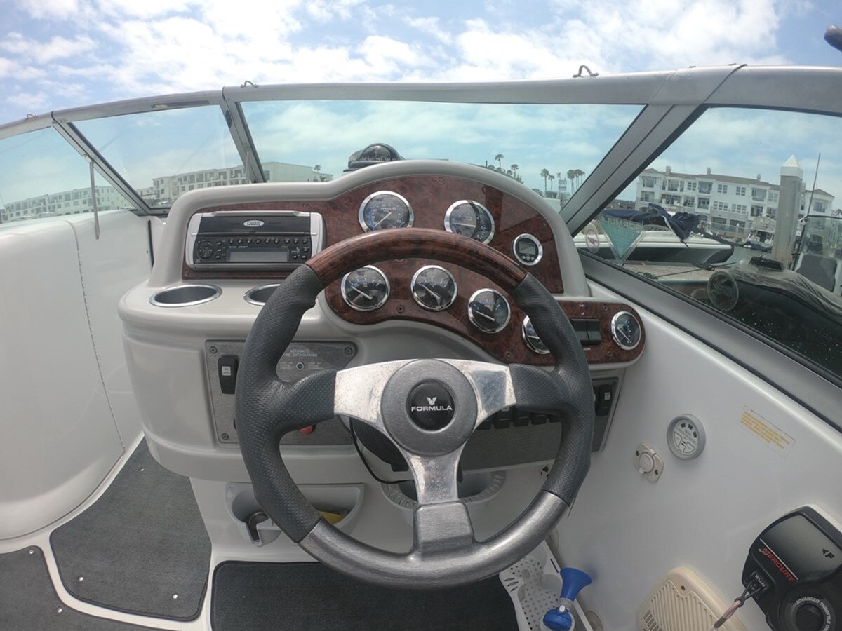 2005-formula-27-8-a6402f