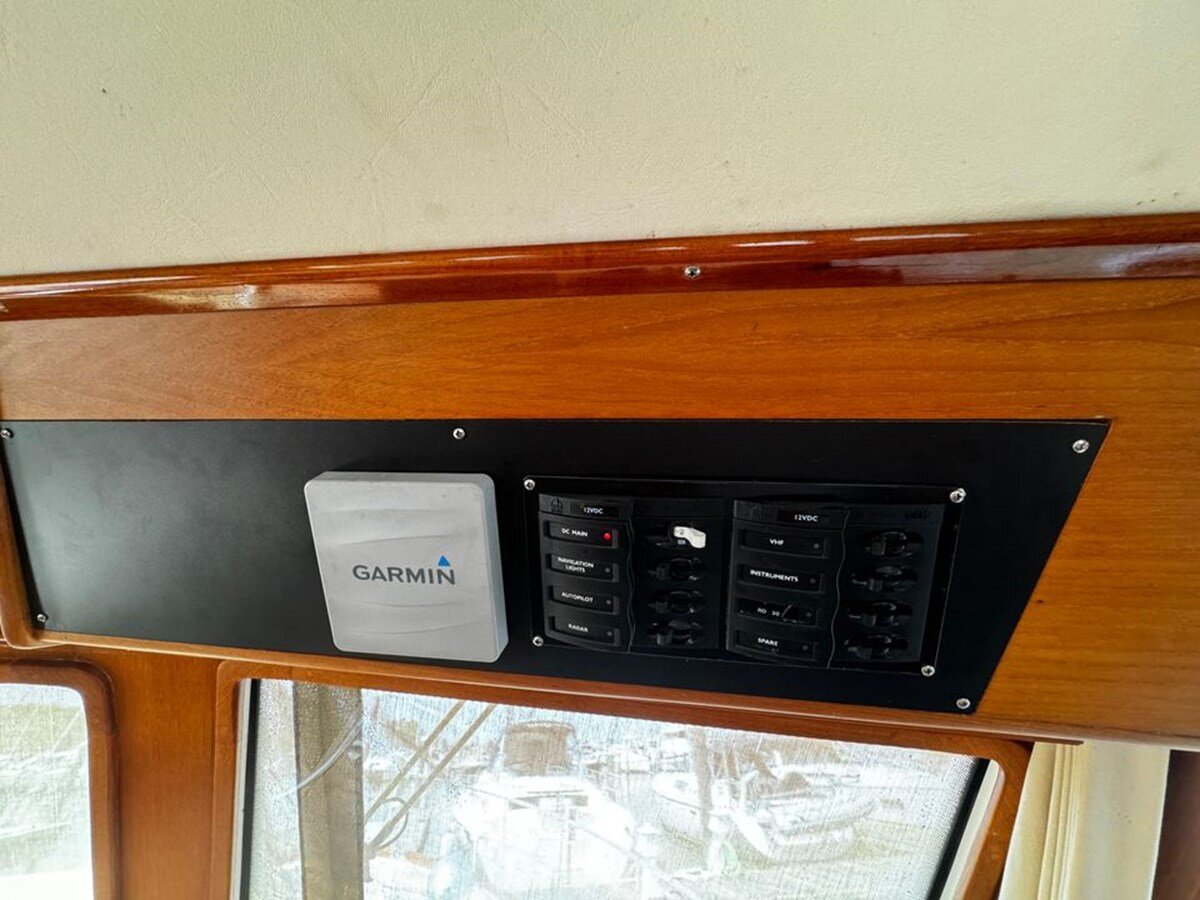 2005-grand-banks-47-4-3d1a49