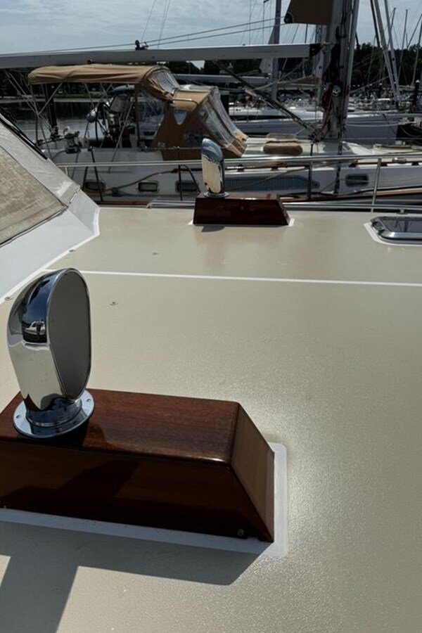 2005-grand-banks-47-4-3d1a49