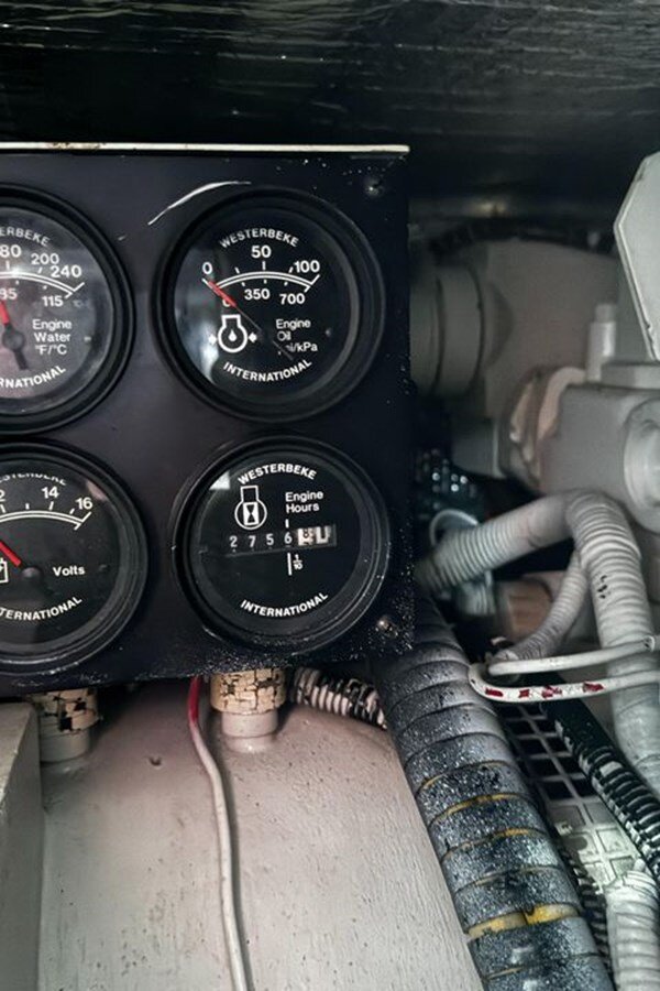 2005-grand-banks-47-4-3d1a49