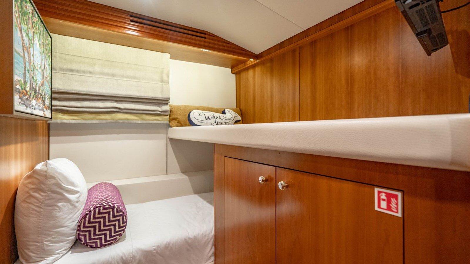 2005-hatteras-100-fe4021