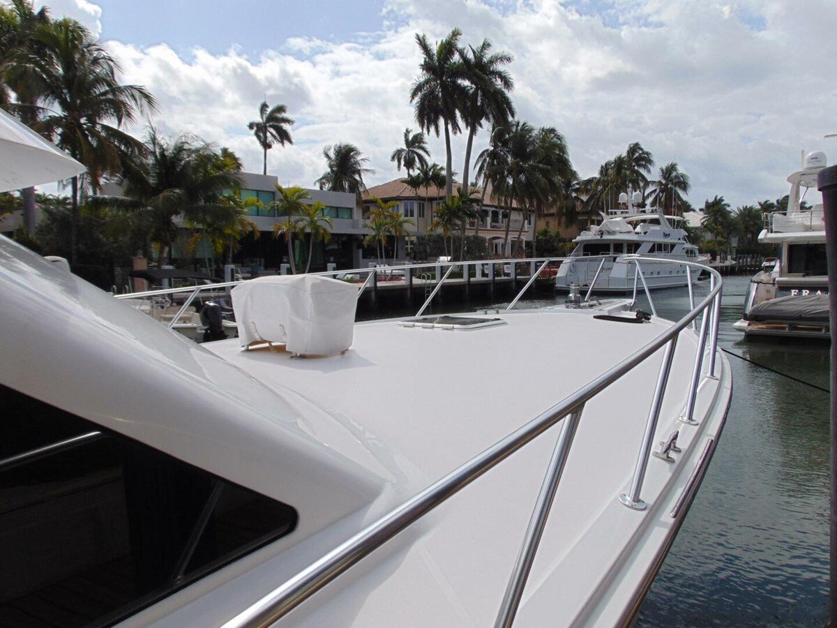 2005-hatteras-50-7174c7