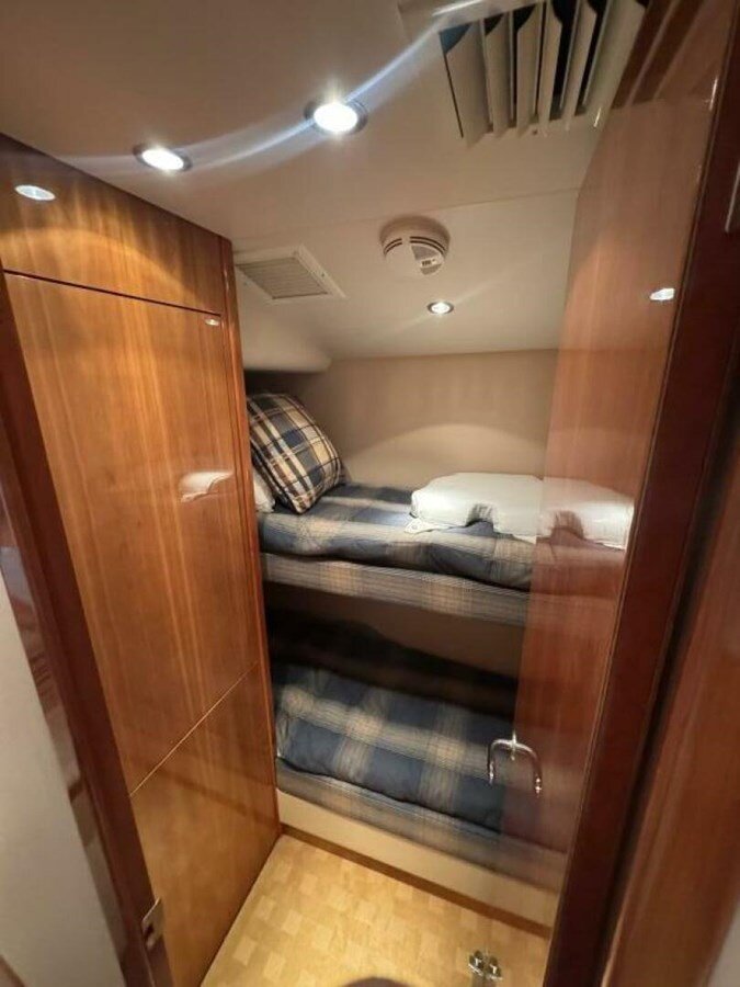 2005-hatteras-50-7174c7