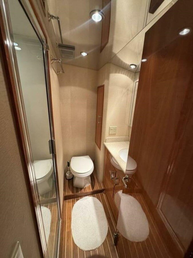 2005-hatteras-50-7174c7