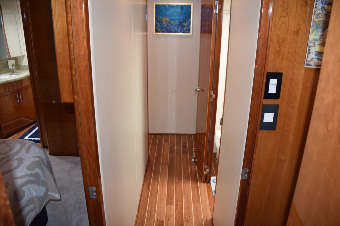 2005-hatteras-60-1-18f64c