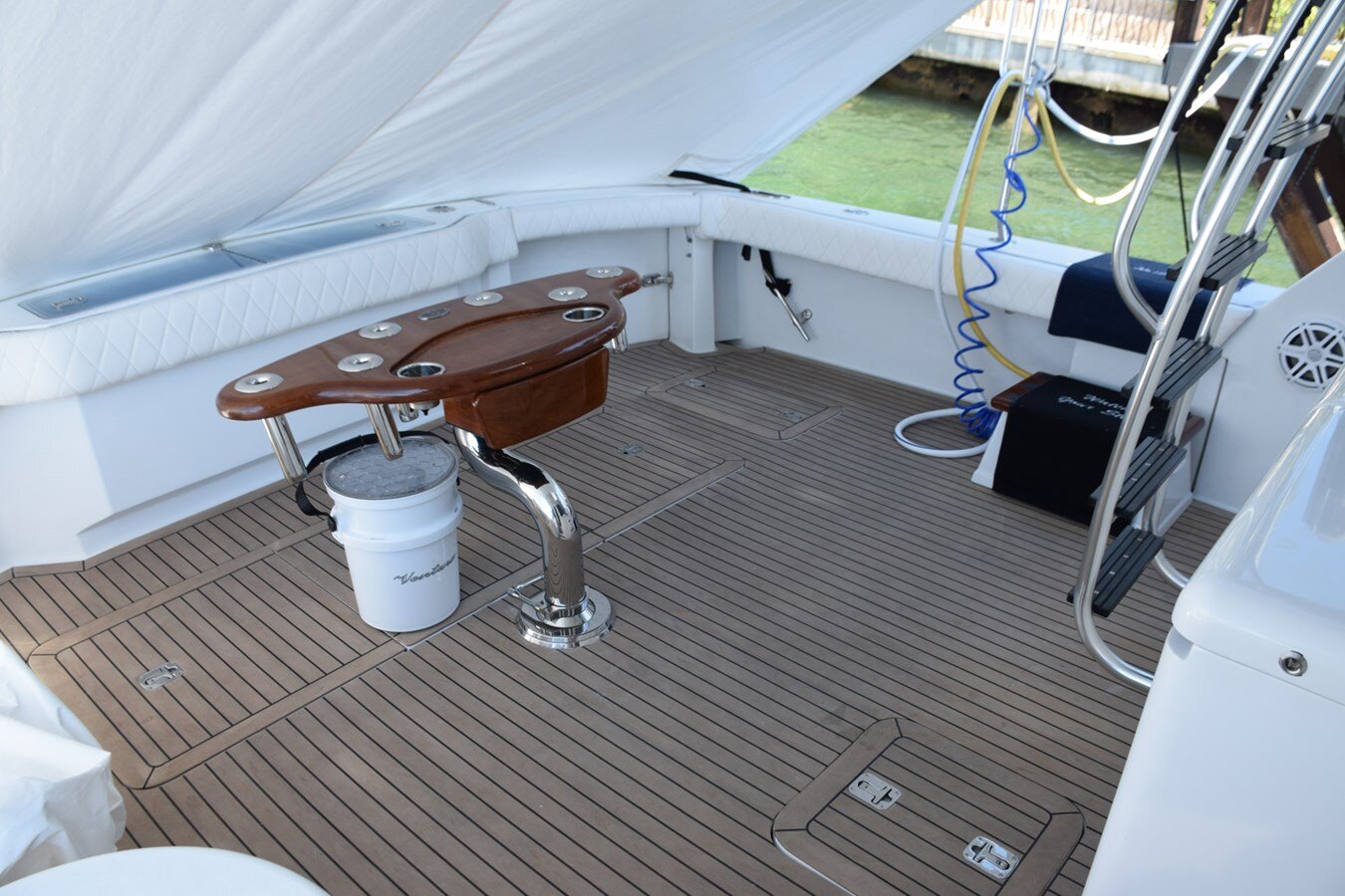 2005-hatteras-60-1-18f64c