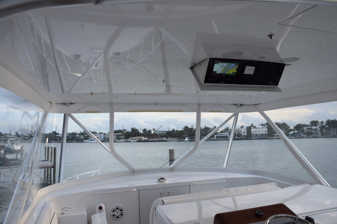 2005-hatteras-60-1-18f64c