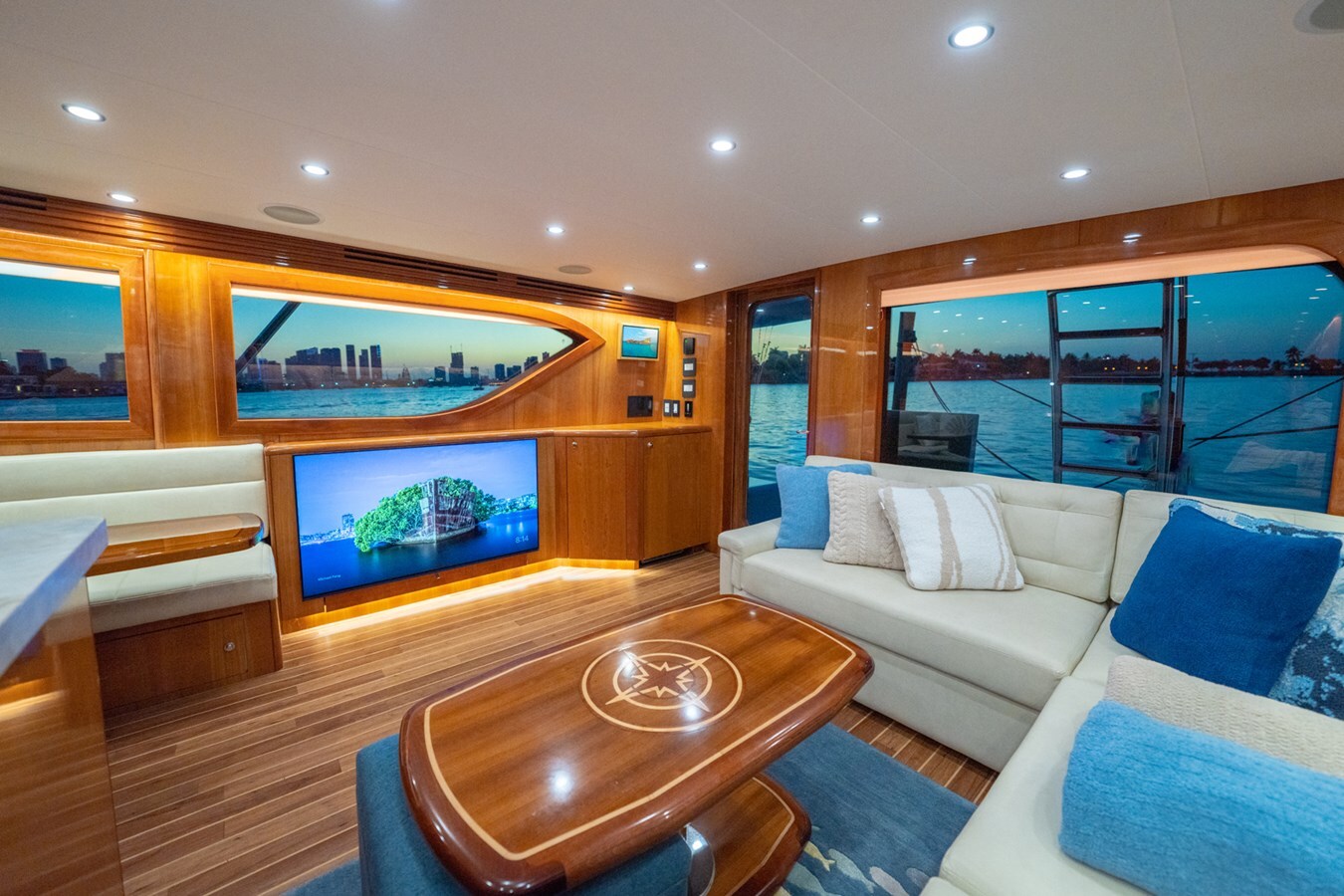 2005-hatteras-60-2-b24807