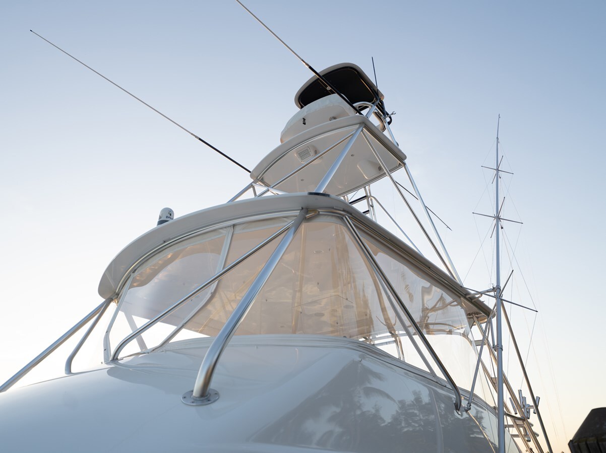 2005-hatteras-60-2-b24807