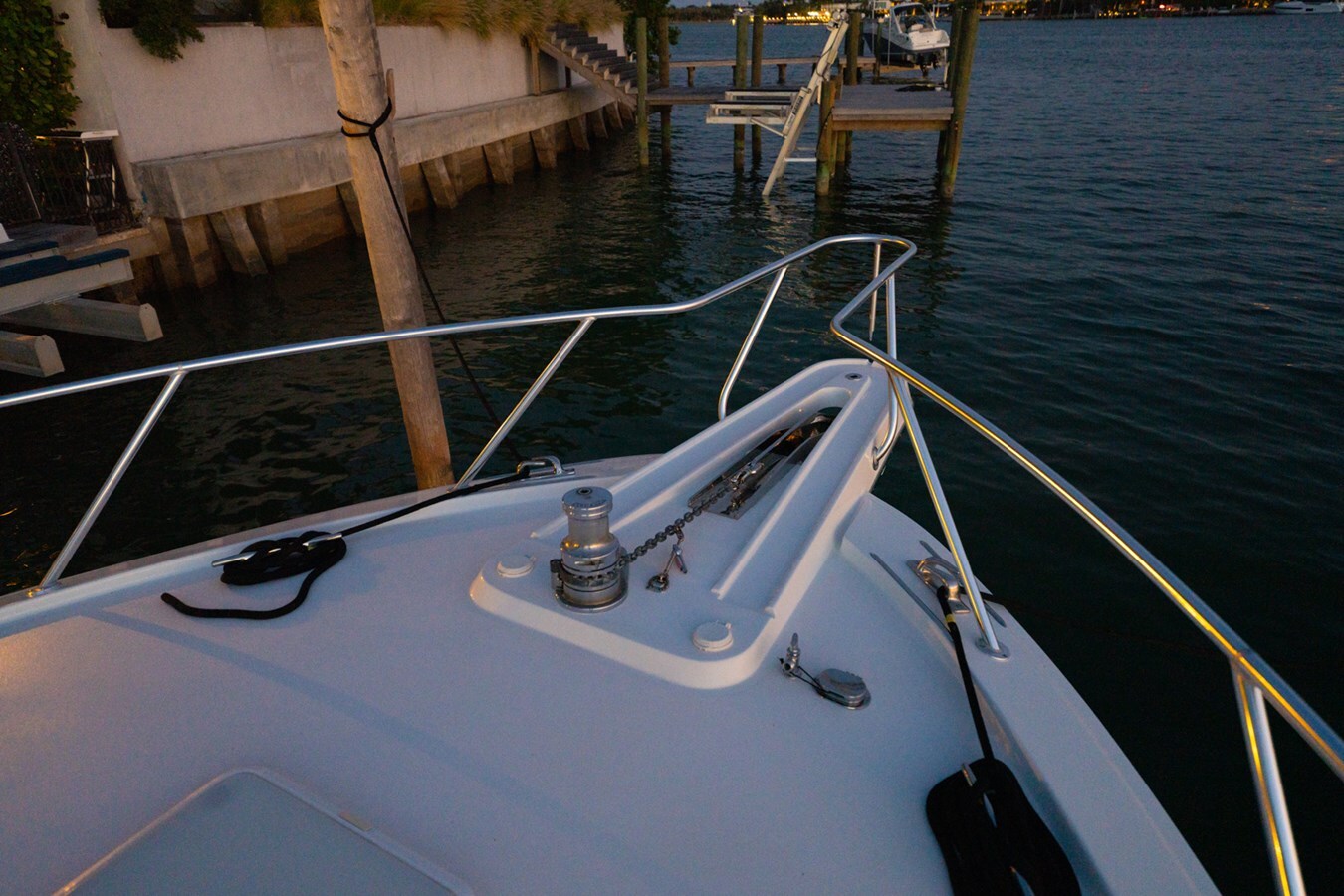 2005-hatteras-60-2-b24807