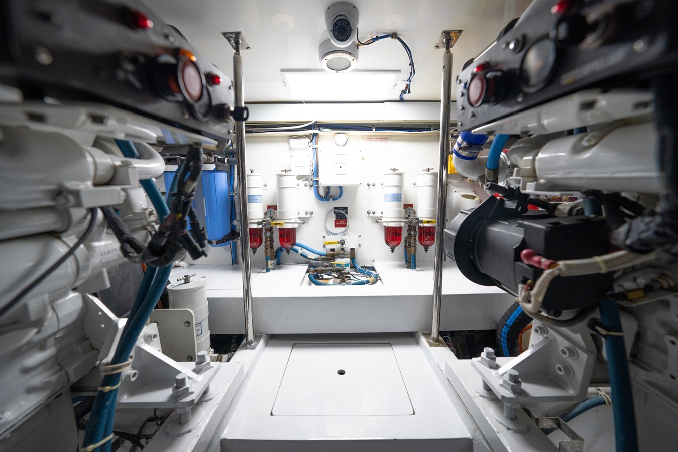 2005-hatteras-60-2-b24807