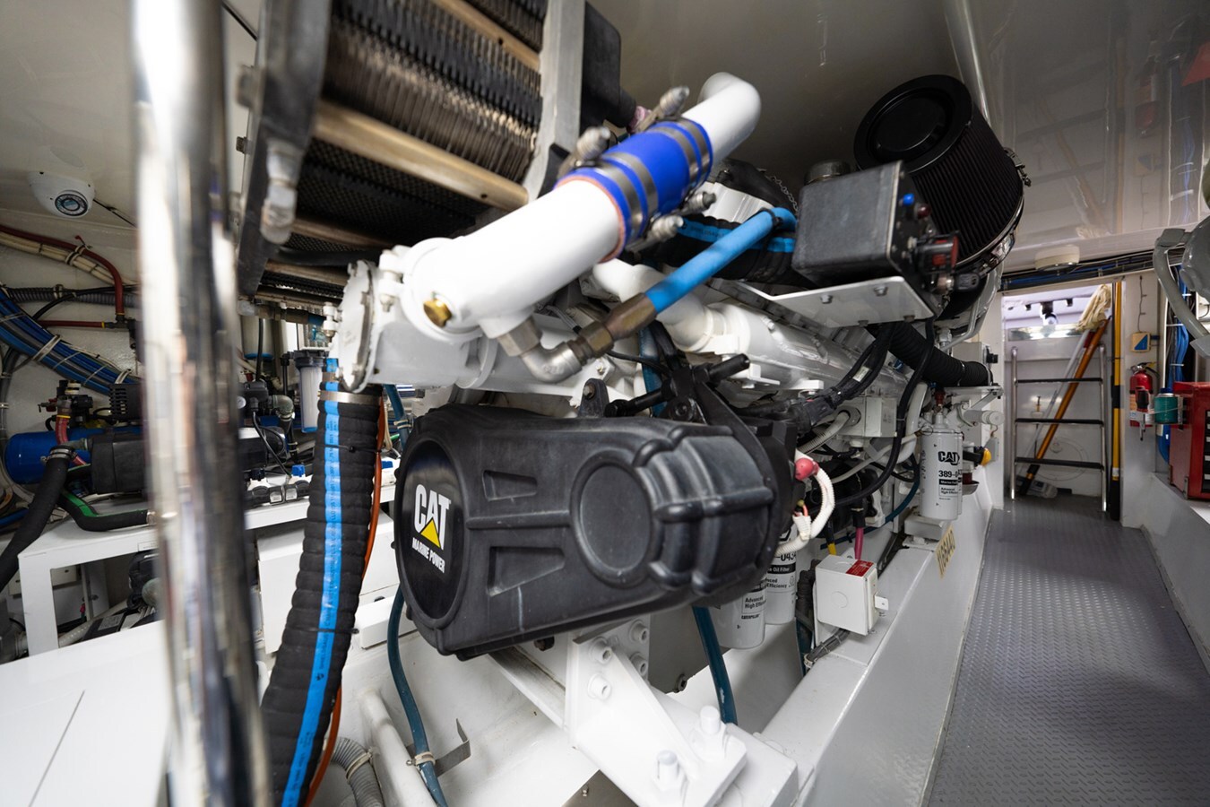 2005-hatteras-60-2-b24807