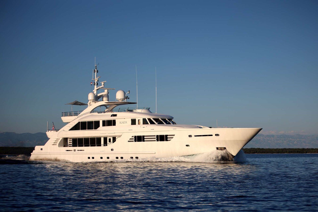 2005 ISA YACHTS 155' 2