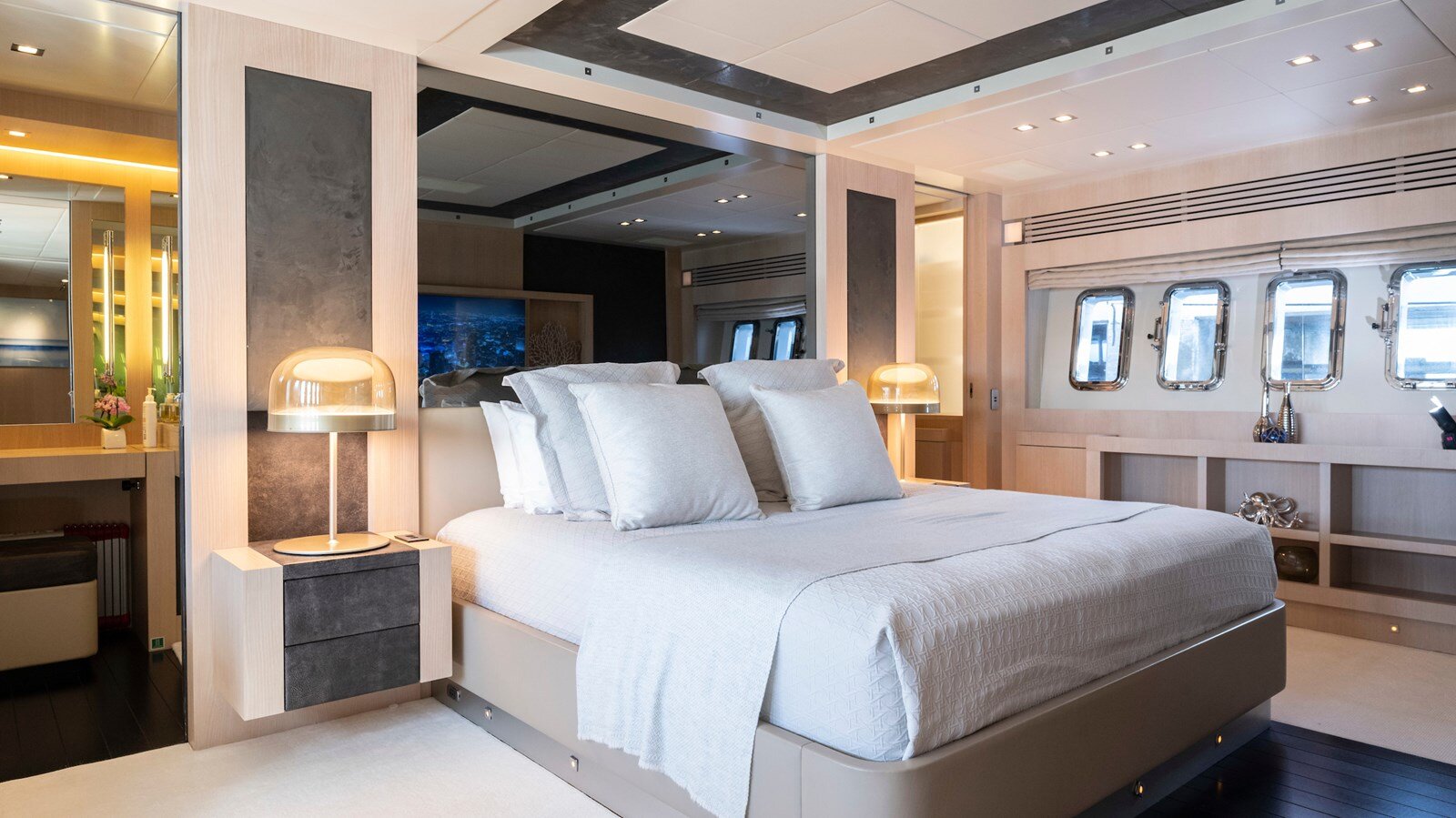 2005-mangusta-108-73f85a