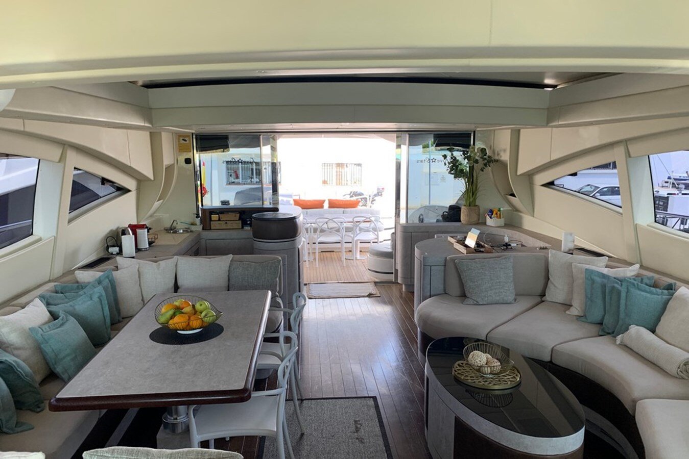 2005-mangusta-92-11-74741b