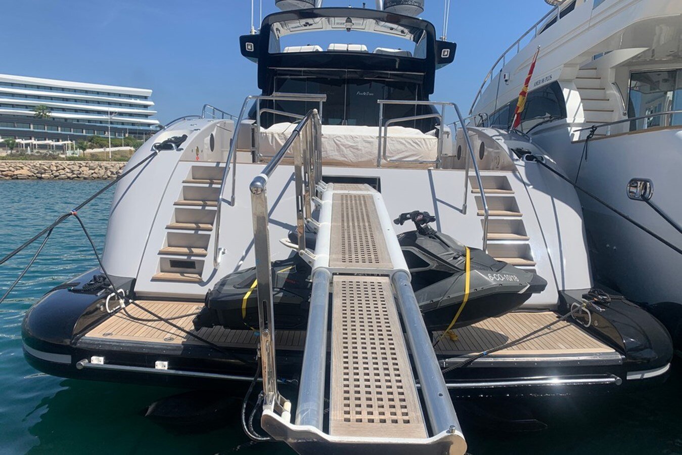 2005-mangusta-92-11-74741b