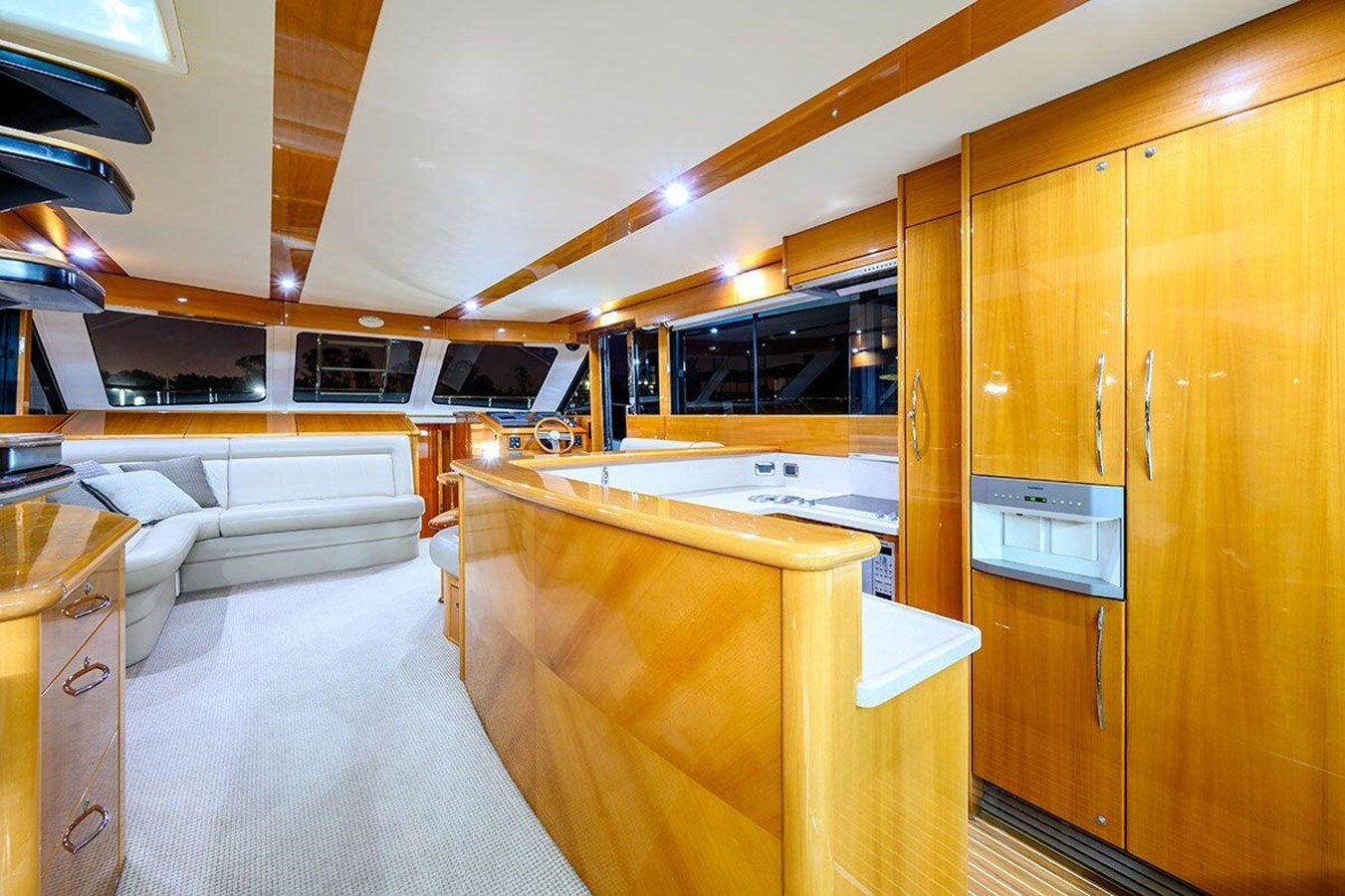 2005-maritimo-62-53bd60