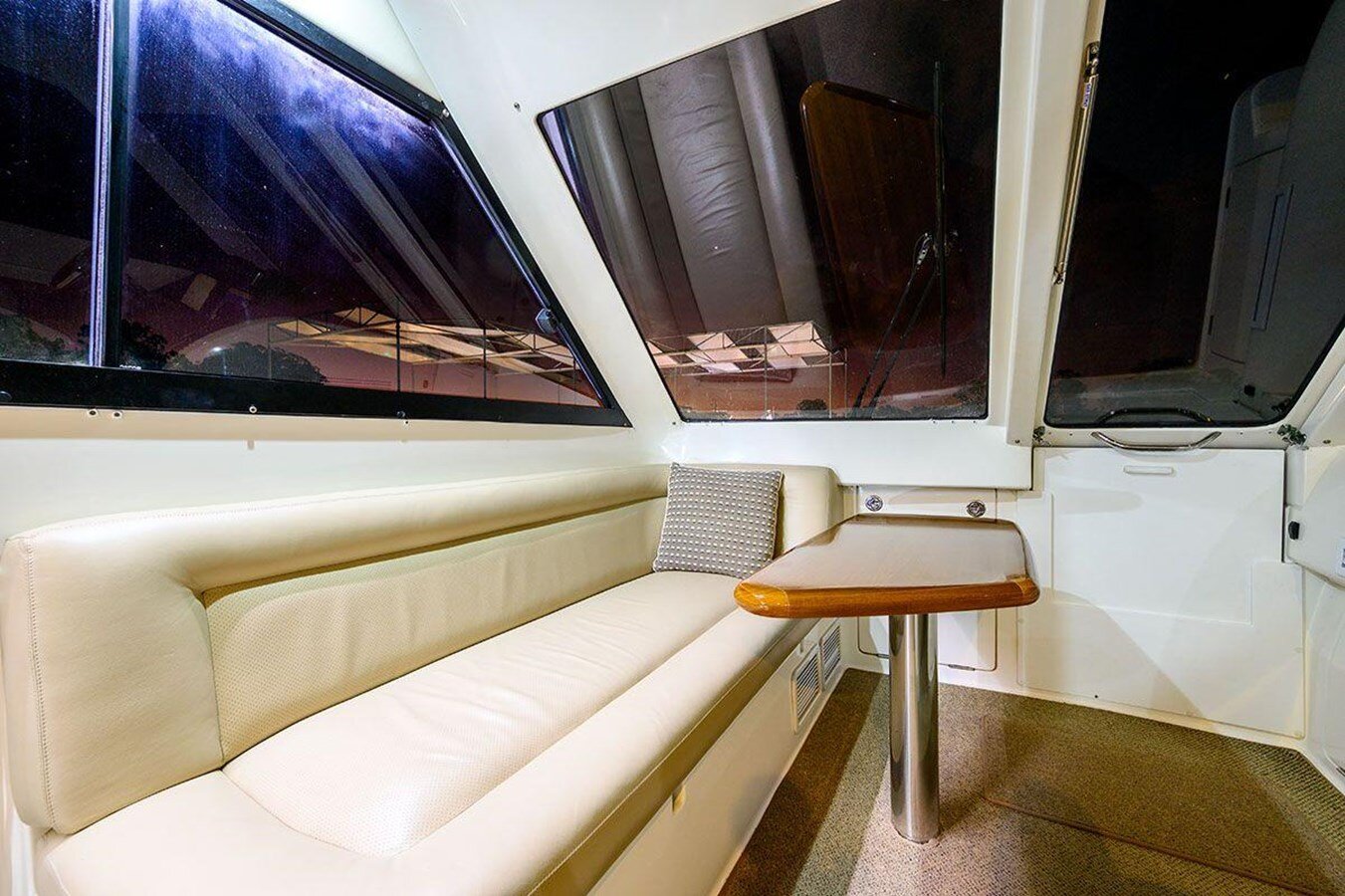 2005-maritimo-62-53bd60