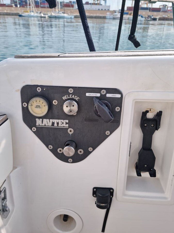 2005-nautor-swan-54-1-f2985a