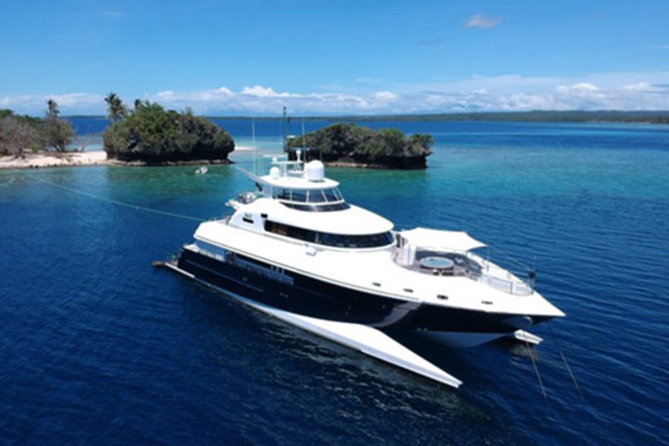 2005 NEW ZEALAND YACHTS 114' 10