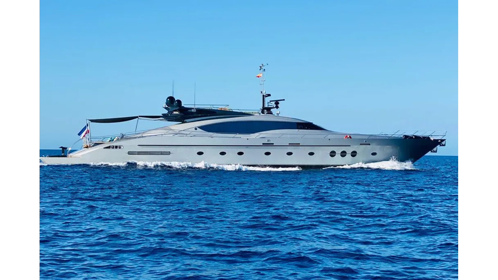 2005-palmer-johnson-120-1-65a914