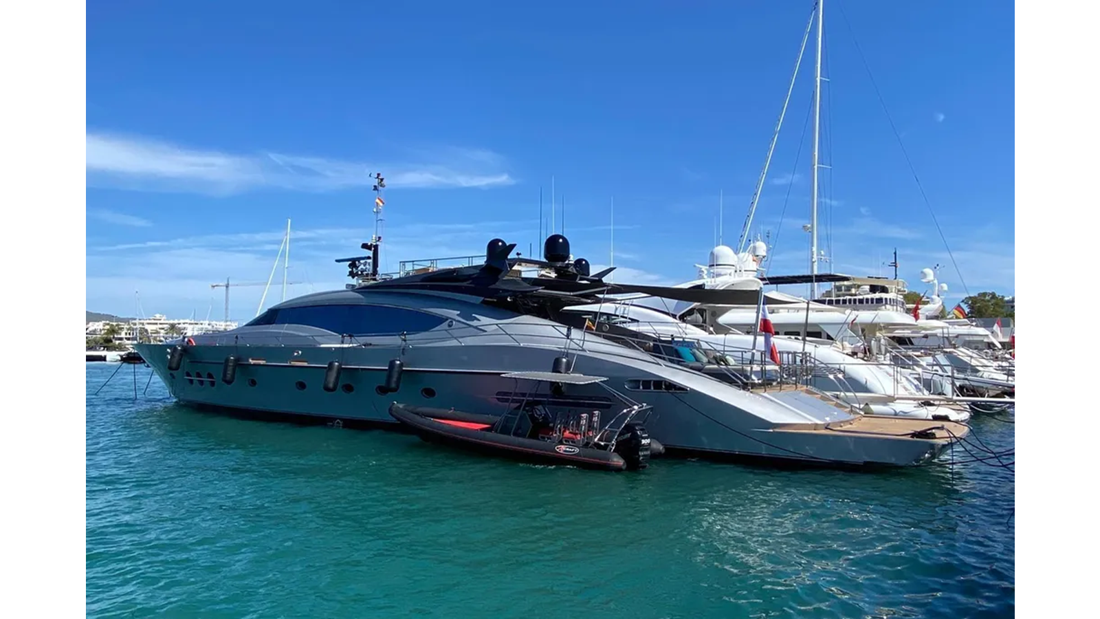 2005-palmer-johnson-120-1-65a914